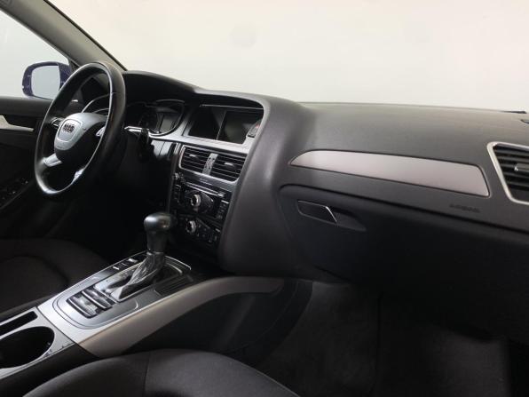 Audi A4 IV (B8) Рестайлинг с пробегом 2015 года, цена 1 599 000 рублей, 127010 км, седан, Автокод Объявления