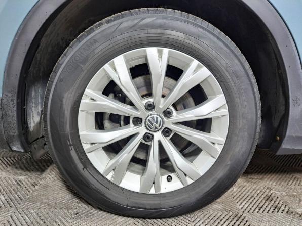 Volkswagen Tiguan II с пробегом 2019 года, цена 2 450 000 рублей, 101173 км, внедорожник, Автокод Объявления