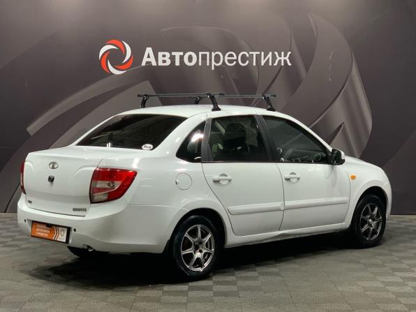 Lada (ВАЗ) Granta I с пробегом 2013 года, цена 399 000 рублей, 133300 км, седан, Автокод Объявления