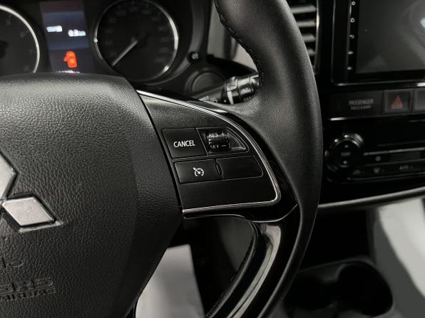 Mitsubishi Outlander III Рестайлинг 2 с пробегом 2016 года, цена 1 450 000 рублей, 231442 км, внедорожник, Автокод Объявления