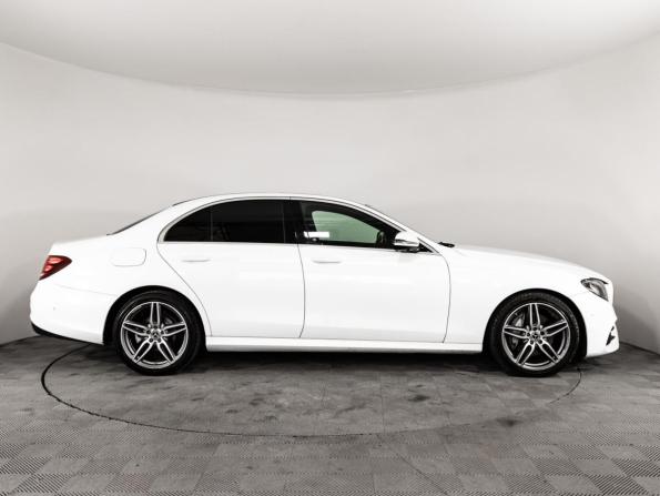 Mercedes-Benz E-Класс V (W213 S213 C238) с пробегом 2016 года, цена 2 199 000 рублей, 222068 км, седан, Автокод Объявления