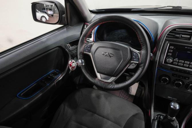 Chery Tiggo (T11) I Рестайлинг (FL) с пробегом 2013 года, цена 689 000 рублей, 154700 км, внедорожник, Автокод Объявления