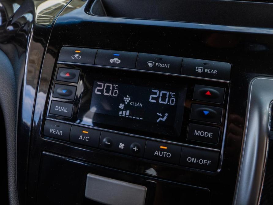 Nissan Elgrand III (E52) Рестайлинг Волгоград  - изображение 20