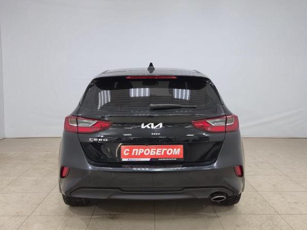 Kia Ceed III Рестайлинг с пробегом 2022 года, цена 2 300 000 рублей, 15976 км, хэтчбек, Автокод Объявления