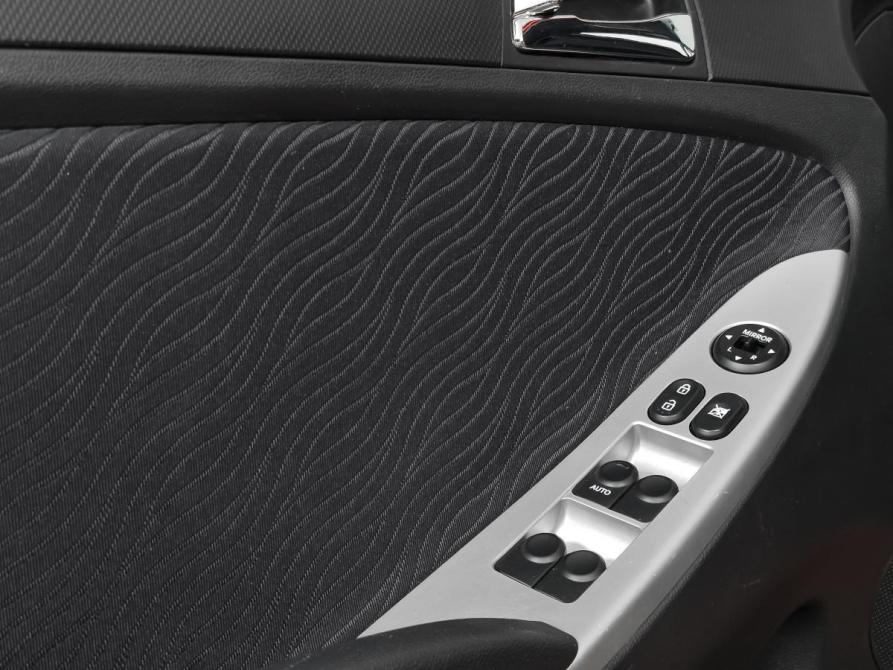 Hyundai Solaris I Нижний Новгород  - изображение 14