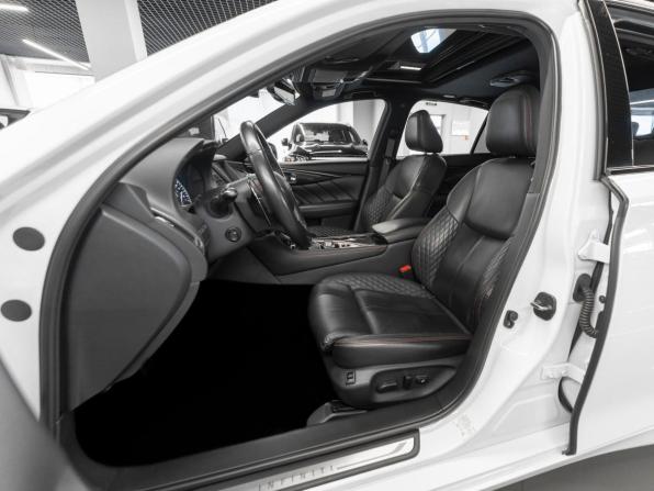 Infiniti Q50 I Рестайлинг с пробегом 2018 года, цена 3 250 000 рублей, 109350 км, седан, Автокод Объявления