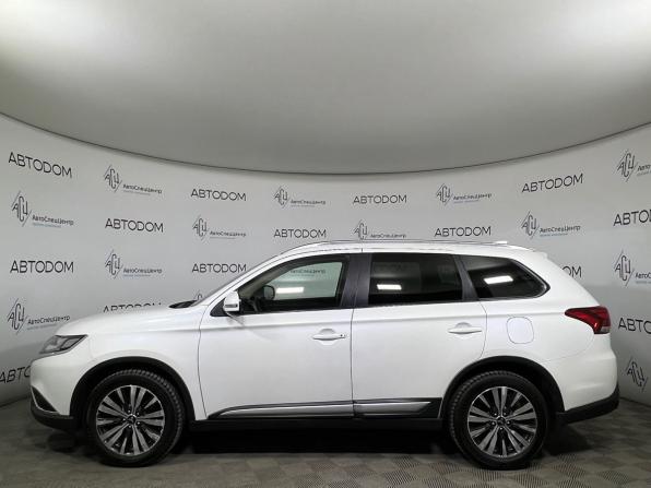 Mitsubishi Outlander III Рестайлинг 3 с пробегом 2019 года, цена 1 797 000 рублей, 143419 км, внедорожник, Автокод Объявления