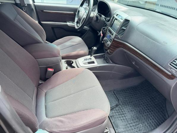 Hyundai Santa Fe II Рестайлинг с пробегом 2010 года, цена 1 340 000 рублей, 178588 км, внедорожник, Автокод Объявления