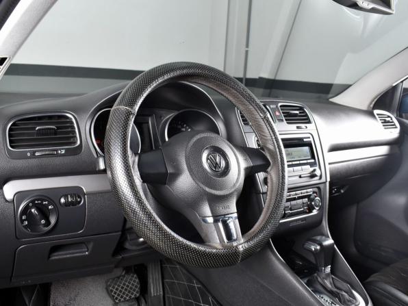 Volkswagen Golf VI с пробегом 2009 года, цена 740 995 рублей, 105972 км, хэтчбек, Автокод Объявления