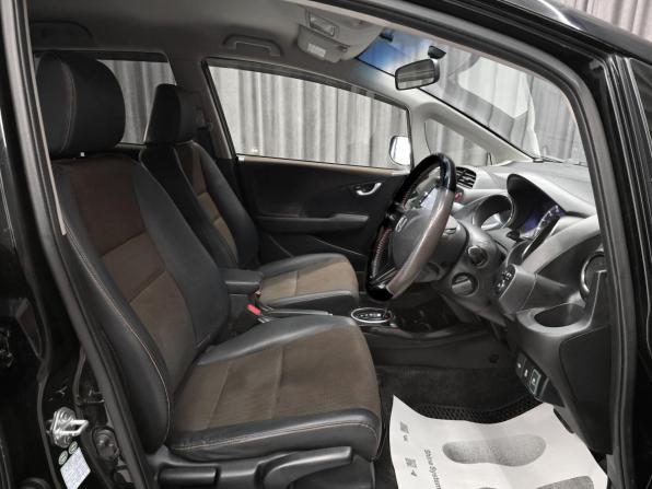 Honda Fit Shuttle I с пробегом 2012 года, цена 850 000 рублей, 170000 км, универсал, Автокод Объявления