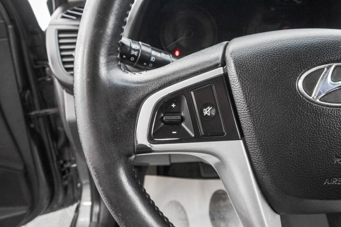 Hyundai Solaris I с пробегом 2011 года, цена 699 000 рублей, 162000 км, седан, Автокод Объявления