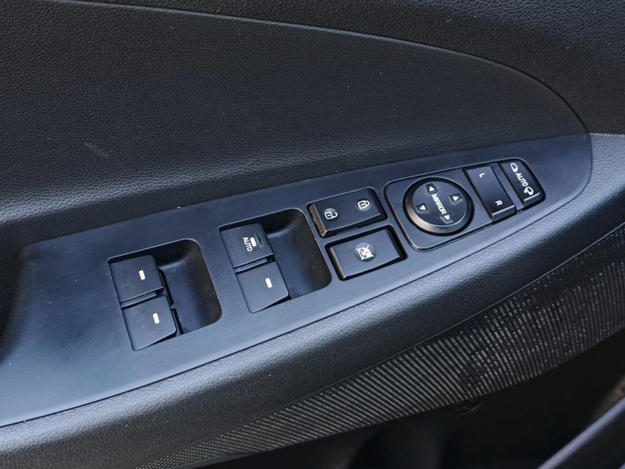 Hyundai Tucson III Санкт-Петербург  - изображение 23