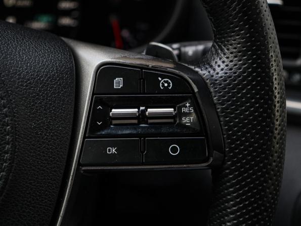 Kia Sorento III Prime Рестайлинг с пробегом 2018 года, цена 2 995 000 рублей, 118664 км, внедорожник, Автокод Объявления