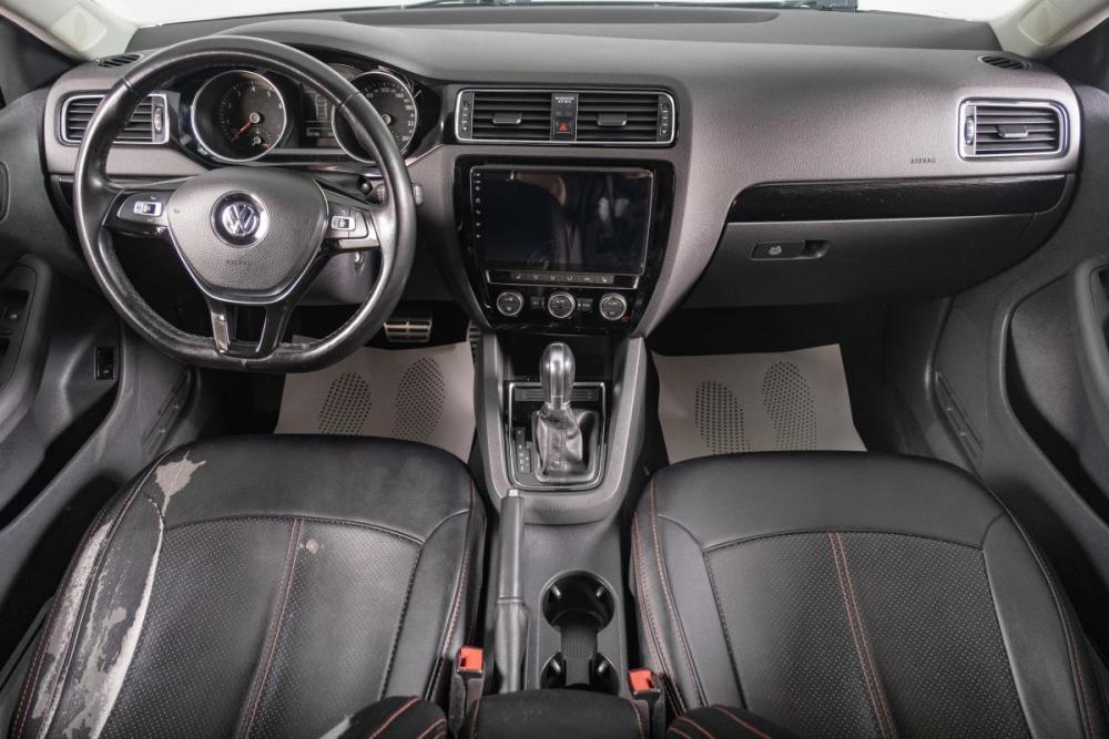 Volkswagen Jetta VI Рестайлинг Томск  - изображение 10