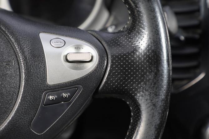 Nissan Juke I с пробегом 2012 года, цена 1 279 000 рублей, 112800 км, внедорожник, Автокод Объявления