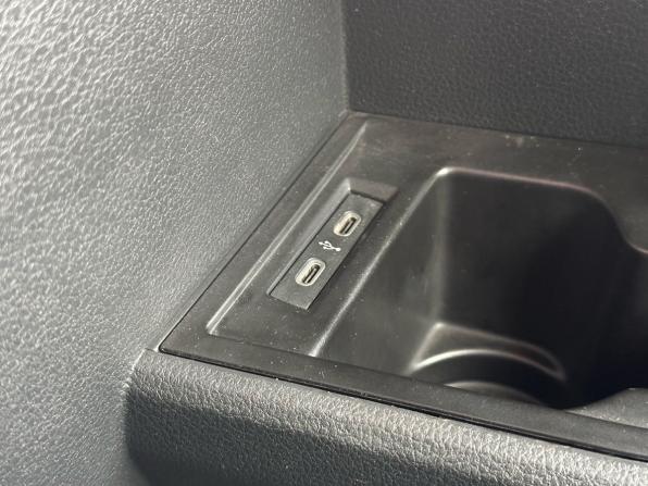 Volkswagen Multivan T6 Рестайлинг с пробегом 2020 года, цена 4 479 000 рублей, 159000 км, минивэн, Автокод Объявления