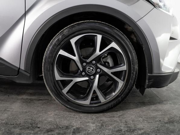 Toyota C-HR I с пробегом 2018 года, цена 1 845 000 рублей, 45406 км, внедорожник, Автокод Объявления