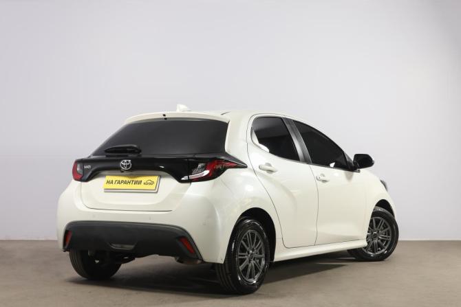 Toyota Yaris IV с пробегом 2020 года, цена 1 199 000 рублей, 105200 км, хэтчбек, Автокод Объявления