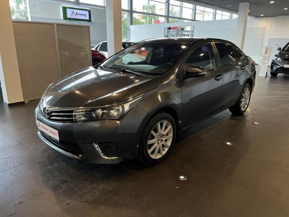Toyota Corolla XI (E160 E170 E180) с пробегом 2013 года, цена 926 000 рублей, 237480 км, седан, Автокод Объявления