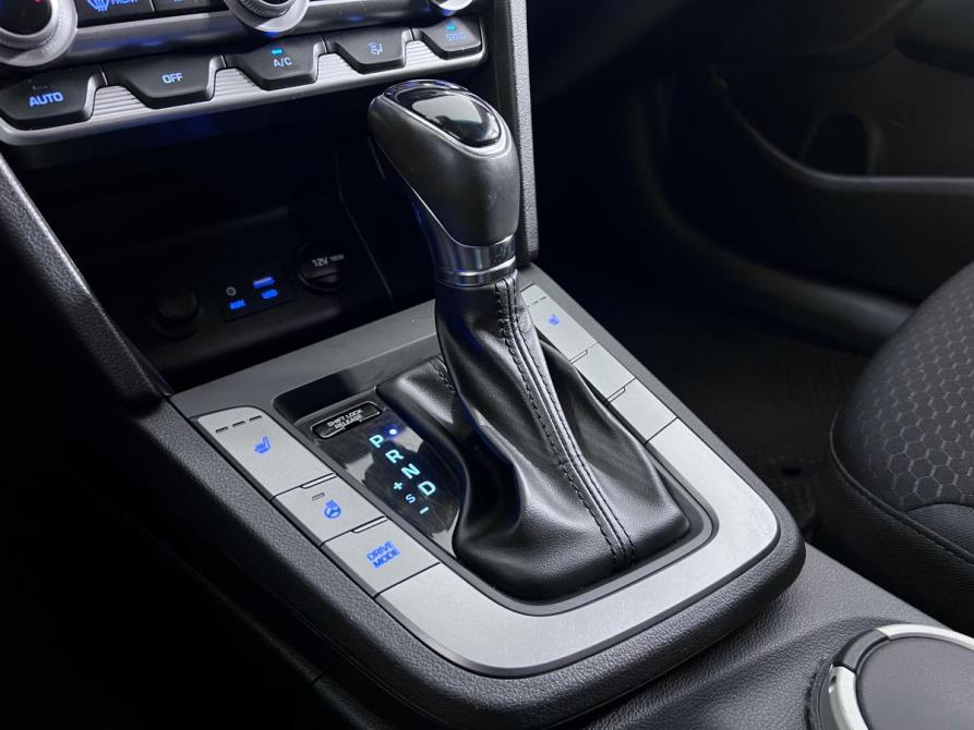 Hyundai Elantra VI (AD) Рестайлинг Ростов-на-Дону  - изображение 17