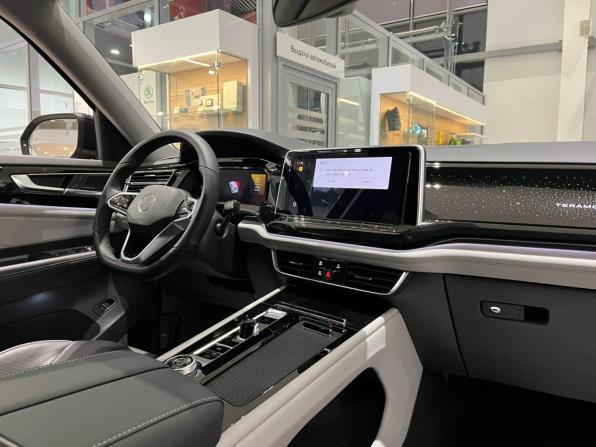 Volkswagen Teramont I Рестайлинг (China Market) с пробегом 2023 года, цена 6 695 000 рублей, 10 км, внедорожник, Автокод Объявления