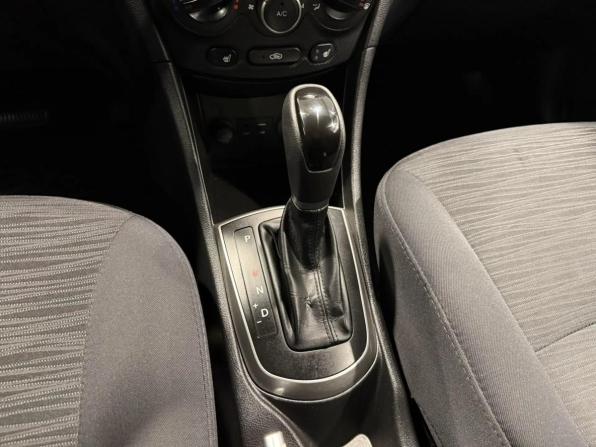 Hyundai Solaris I Рестайлинг с пробегом 2015 года, цена 990 000 рублей, 168644 км, седан, Автокод Объявления