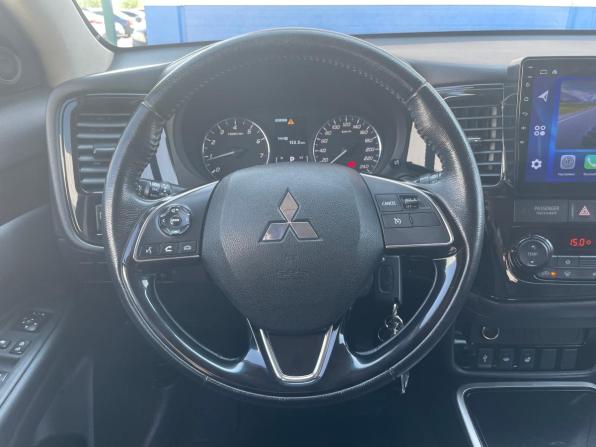 Mitsubishi Outlander III Рестайлинг 3 с пробегом 2019 года, цена 2 550 000 рублей, 62824 км, внедорожник, Автокод Объявления