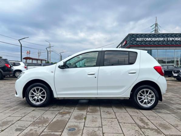 Renault Sandero II с пробегом 2017 года, цена 600 000 рублей, 187455 км, хэтчбек, Автокод Объявления