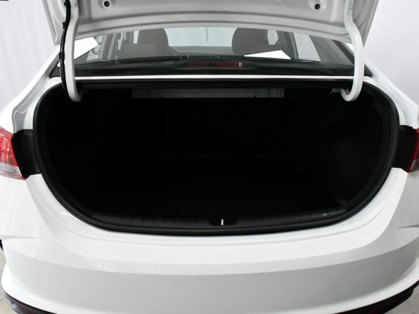 Hyundai Solaris II Рестайлинг с пробегом 2022 года, цена 1 767 000 рублей, 22668 км, седан, Автокод Объявления