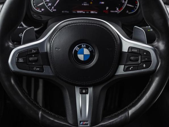 BMW 5 серии VII (G30/G31/G38) с пробегом 2018 года, цена 3 079 000 рублей, 131911 км, седан, Автокод Объявления