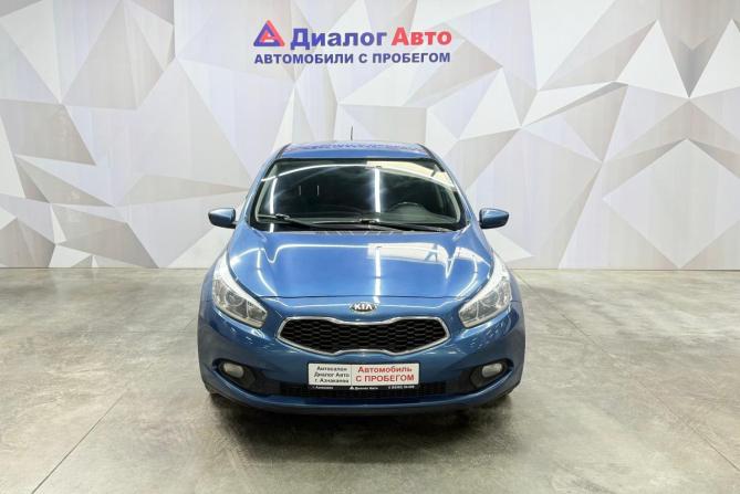 Kia Ceed II с пробегом 2012 года, цена 670 000 рублей, 267876 км, хэтчбек, Автокод Объявления