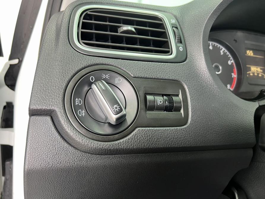 Volkswagen Polo V Рестайлинг Уфа  - изображение 16