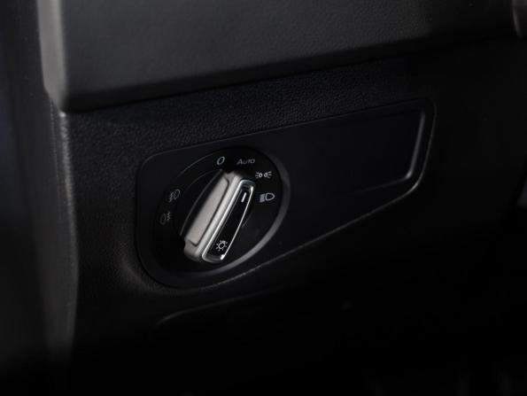 Volkswagen Tiguan II с пробегом 2019 года, цена 2 229 000 рублей, 141820 км, внедорожник, Автокод Объявления