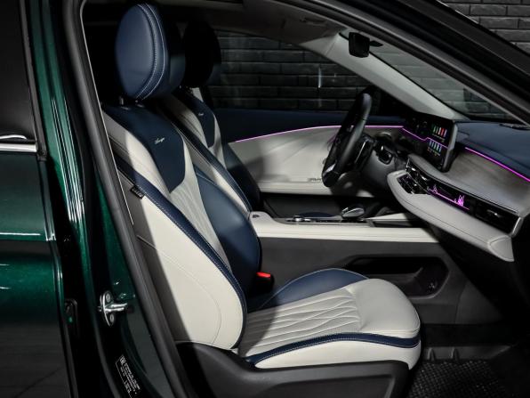 Chery Arrizo 8 с пробегом 2023 года, цена 2 300 000 рублей, 10733 км, седан, Автокод Объявления