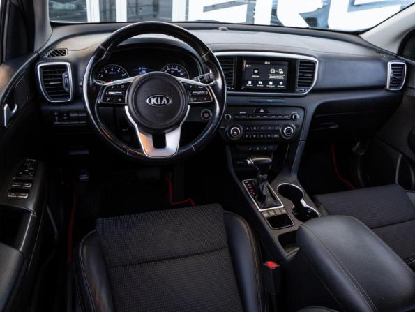 Kia Sportage IV Рестайлинг с пробегом 2019 года, цена 2 175 000 рублей, 109441 км, внедорожник, Автокод Объявления
