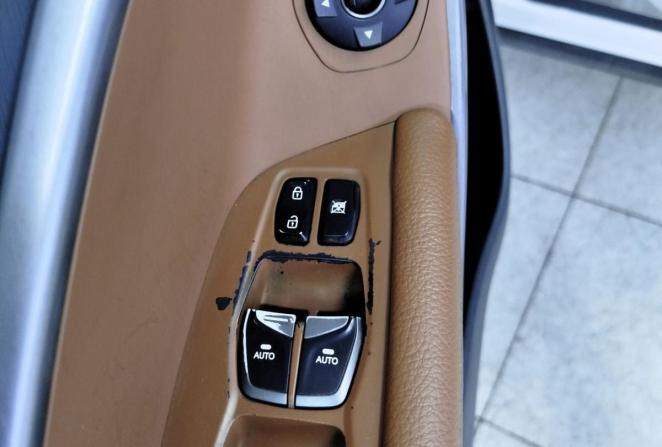 Hyundai Santa Fe III Рестайлинг с пробегом 2017 года, цена 2 190 000 рублей, 237706 км, внедорожник, Автокод Объявления