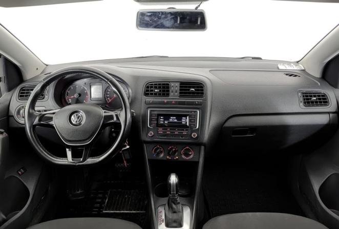 Volkswagen Polo V Рестайлинг с пробегом 2018 года, цена 1 250 000 рублей, 146050 км, седан, Автокод Объявления