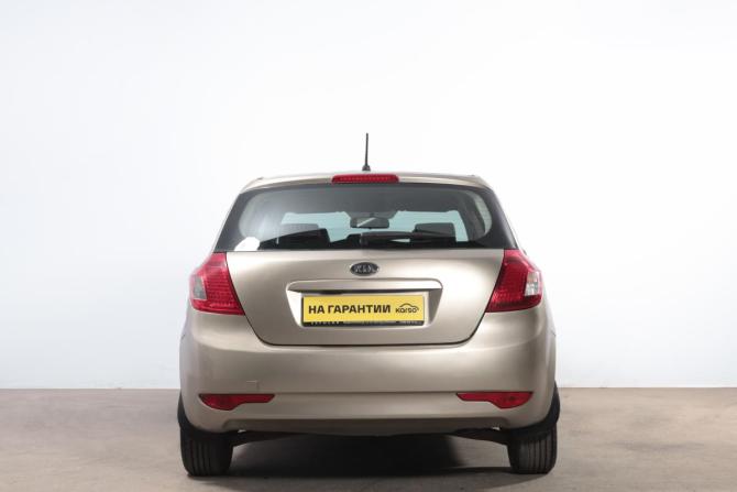 Kia Ceed I Рестайлинг с пробегом 2010 года, цена 649 000 рублей, 301121 км, хэтчбек, Автокод Объявления