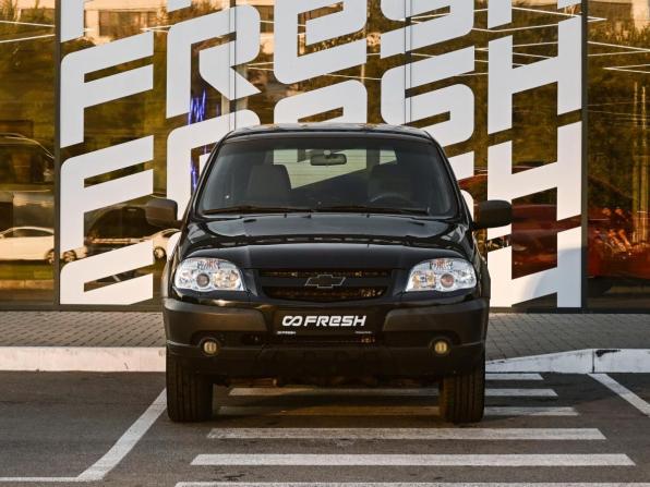 Chevrolet Niva I Рестайлинг с пробегом 2016 года, цена 819 000 рублей, 91280 км, внедорожник, Автокод Объявления