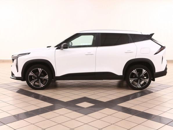 Geely Atlas II с пробегом 2023 года, цена 2 551 000 рублей, 35000 км, внедорожник, Автокод Объявления