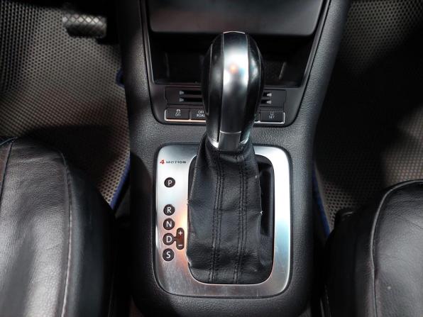 Volkswagen Tiguan I с пробегом 2010 года, цена 990 000 рублей, 293000 км, внедорожник, Автокод Объявления