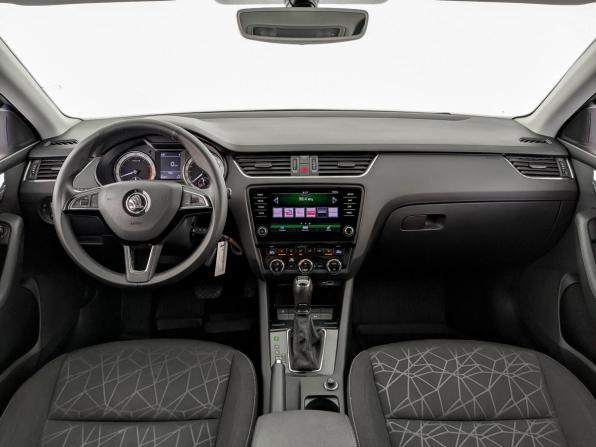 Skoda Octavia III (A7) Рестайлинг с пробегом 2019 года, цена 1 865 000 рублей, 92699 км, лифтбек, Автокод Объявления
