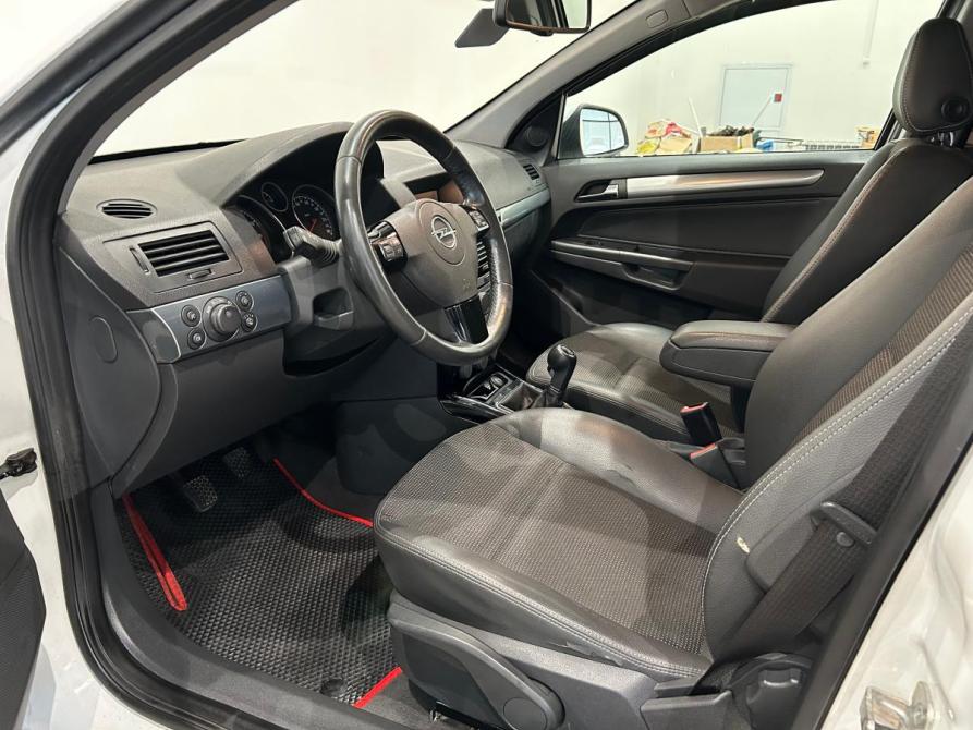 Opel Astra H Рестайлинг Санкт-Петербург  - изображение 15