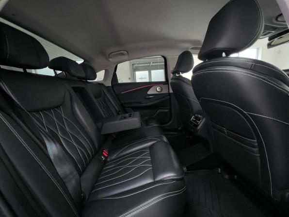 Chery Arrizo 8 с пробегом 2023 года, цена 2 070 000 рублей, 51997 км, седан, Автокод Объявления