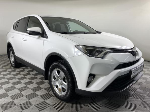 Toyota RAV4 IV (XA40) Рестайлинг с пробегом 2018 года, цена 2 180 000 рублей, 109366 км, внедорожник, Автокод Объявления