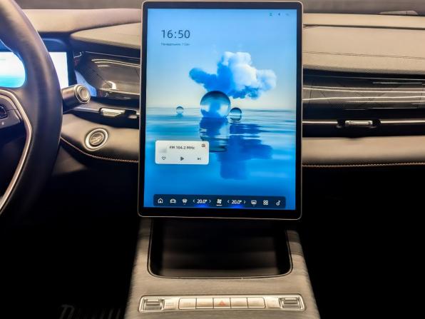 Geely Preface I с пробегом 2024 года, цена 2 670 000 рублей, 14420 км, седан, Автокод Объявления