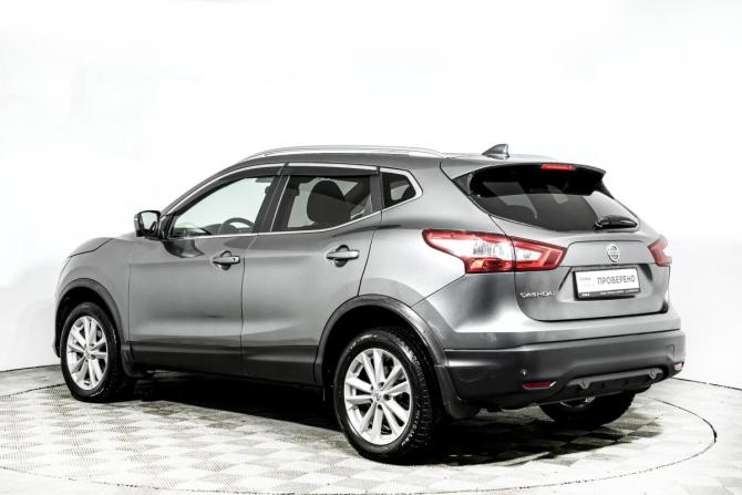 Nissan Qashqai II с пробегом 2017 года, цена 1 428 000 рублей, 115558 км, внедорожник, Автокод Объявления