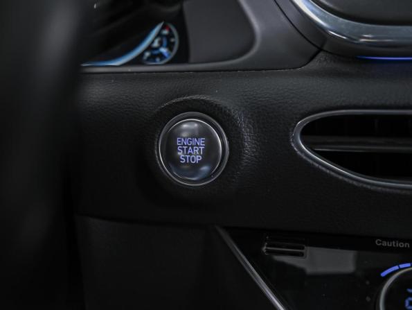 Hyundai Sonata VIII (DN8) с пробегом 2020 года, цена 2 437 000 рублей, 96801 км, седан, Автокод Объявления