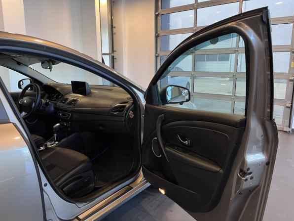 Renault Megane III с пробегом 2012 года, цена 670 000 рублей, 220875 км, хэтчбек, Автокод Объявления