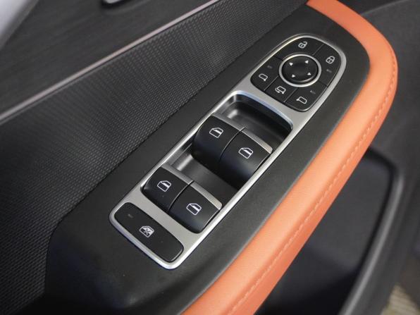 Omoda C5 I с пробегом 2023 года, цена 1 850 000 рублей, 44085 км, внедорожник, Автокод Объявления